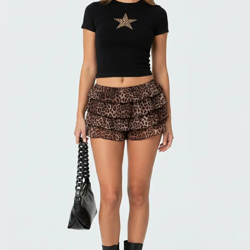 Leopard Star Black Crop Top Baby Tee – Fitted Aesthetic Women’s Crop Top Baby Tee